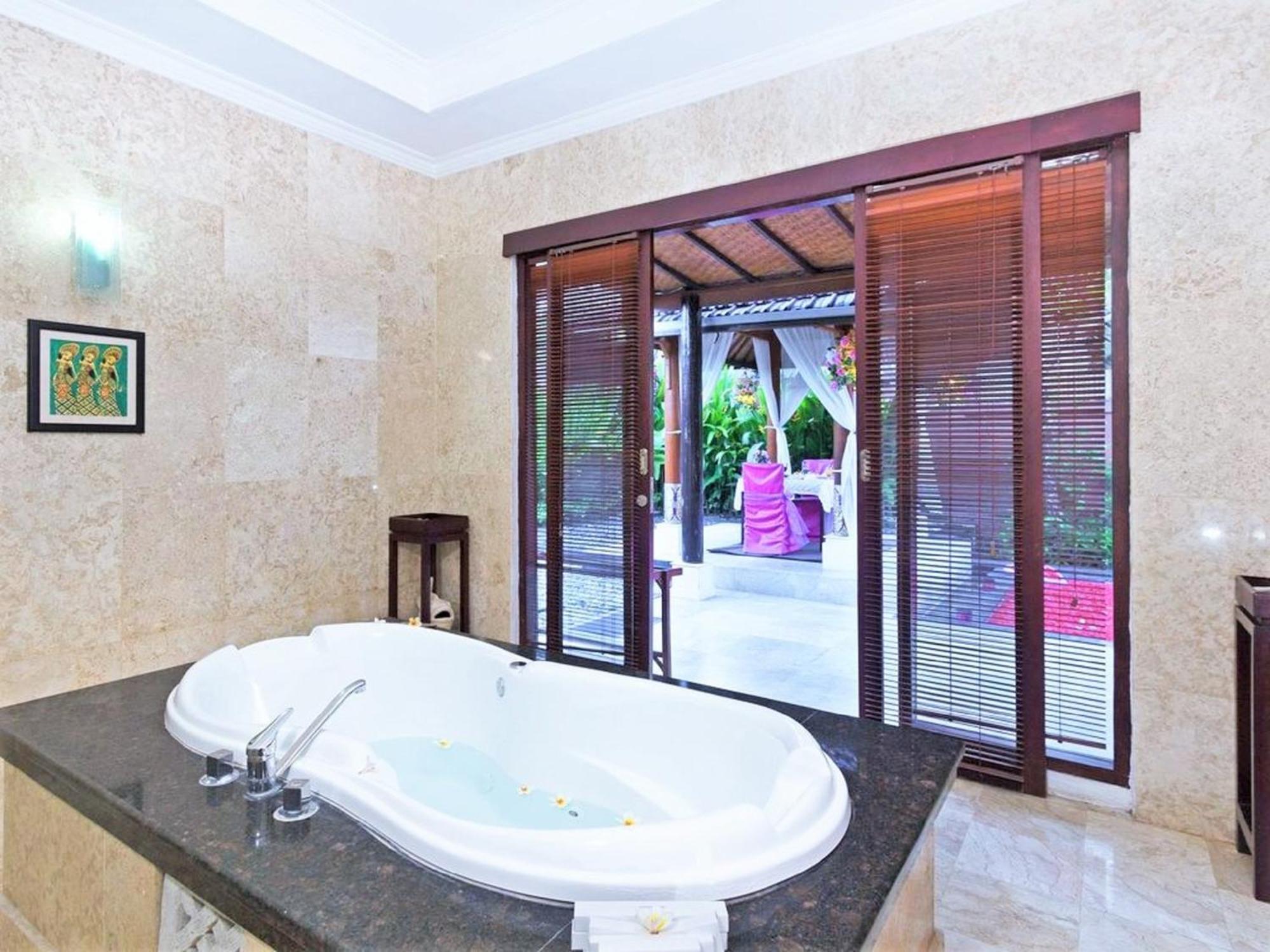 One Bedroom Private Villa Kuta Seminyak Eksteriør billede